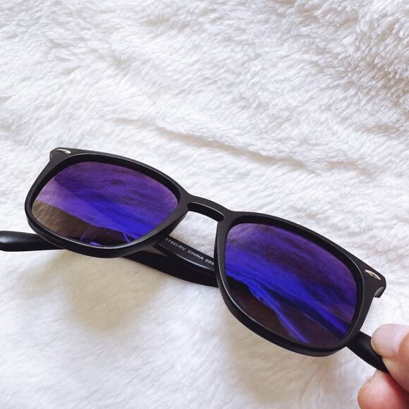 Milo Blue Oversized Oval Horn Rims Sunglasses - Picture 5 of 14